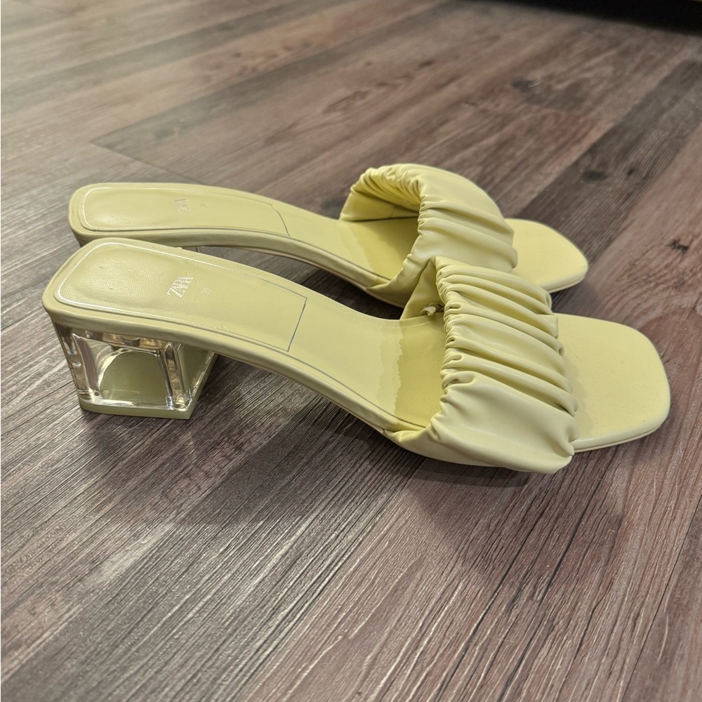 Zara Pale Yellow Ruched Slide Sandals with Clear Block Heel